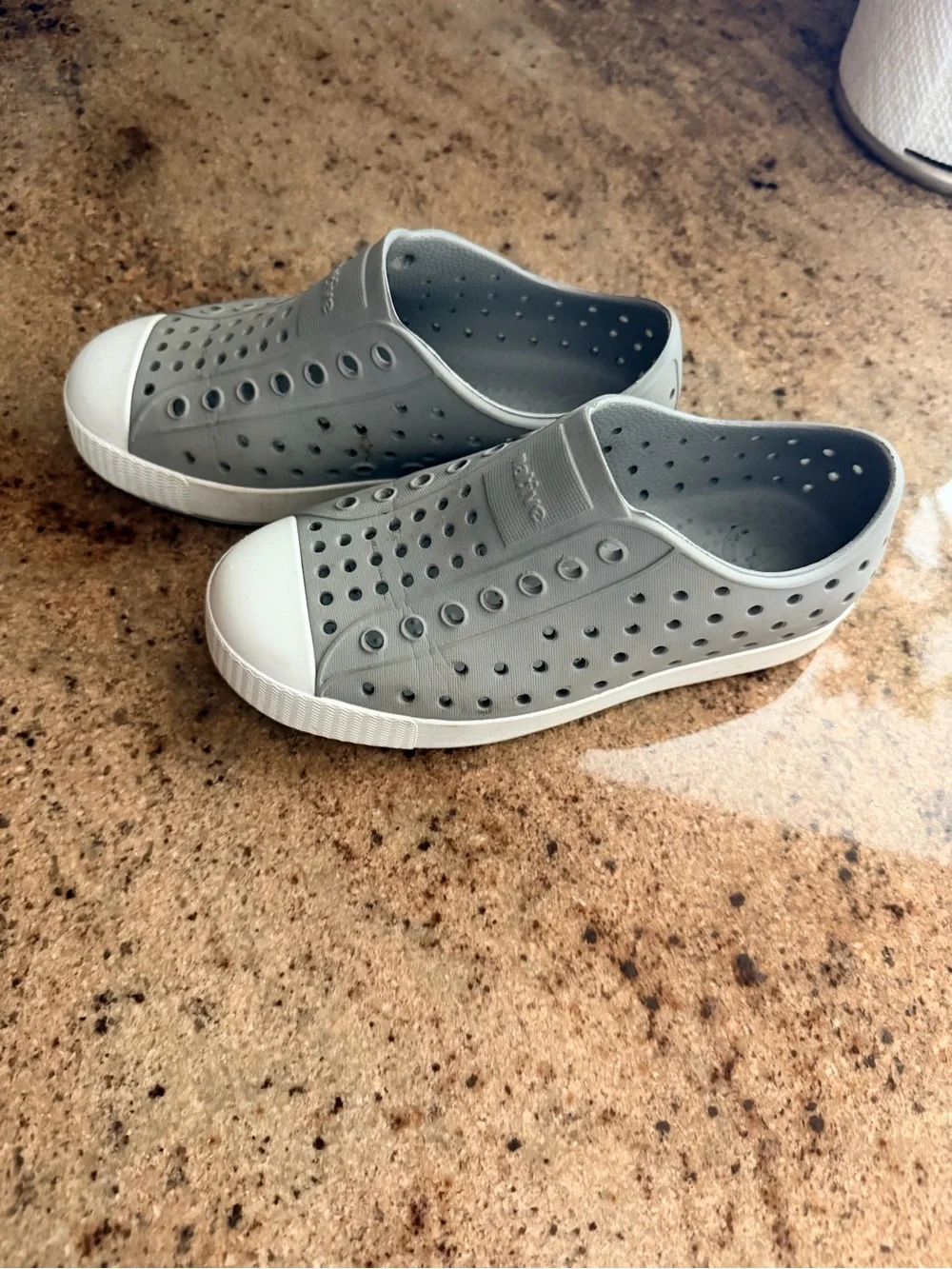 Native Kids Water Shoe Slip-On in Light Gray and White